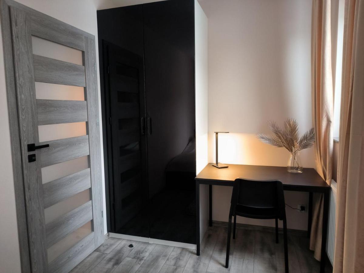 Apartament Stanczyka - 42M2 Krasków Exterior foto